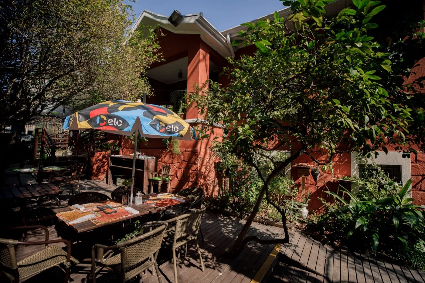 Jardim do restaurante Quintana Gastronomia em Curitiba